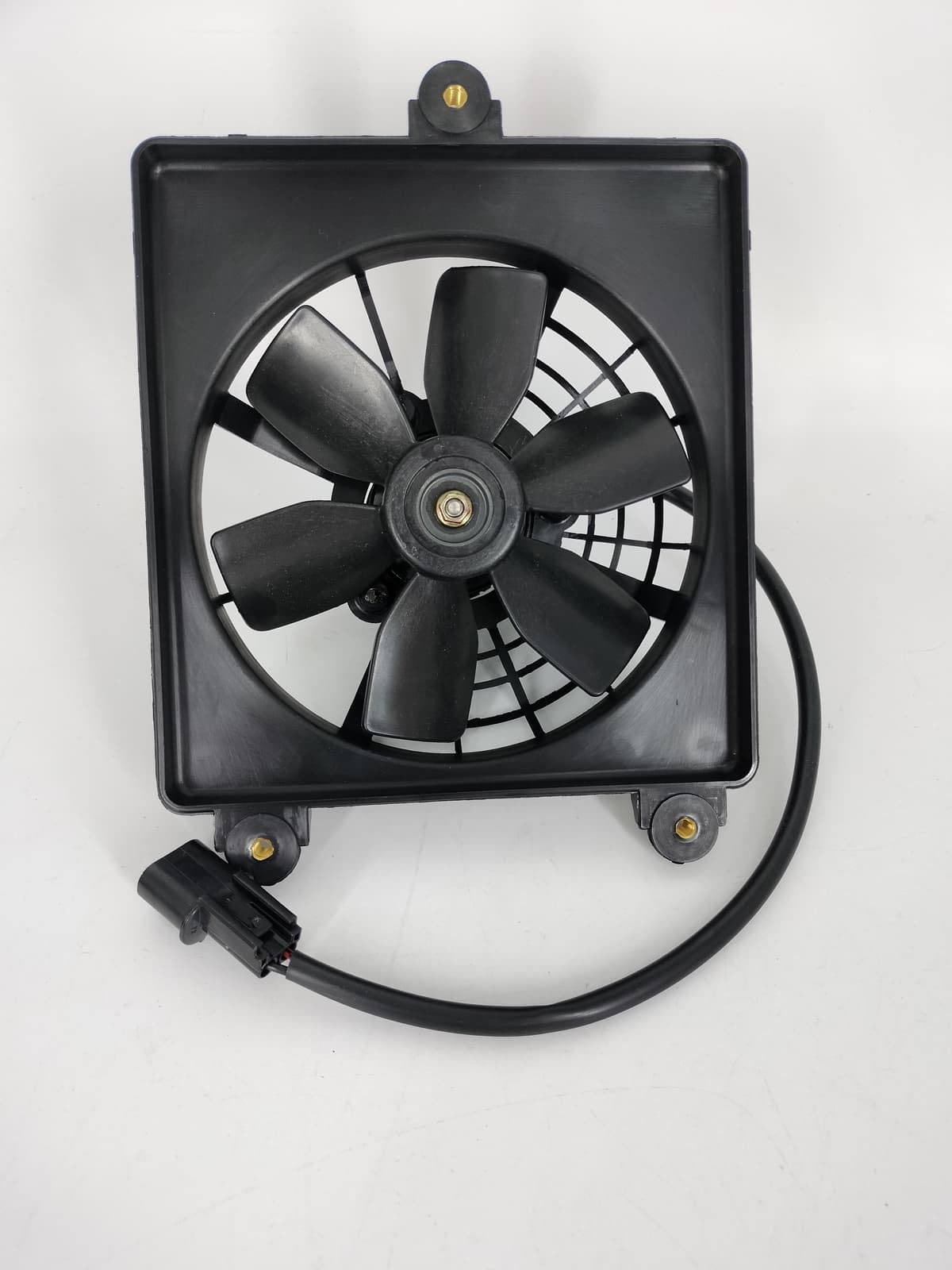 Electroventilador Hyosung GT 650, GV 650 y ST7 - Imagen 1