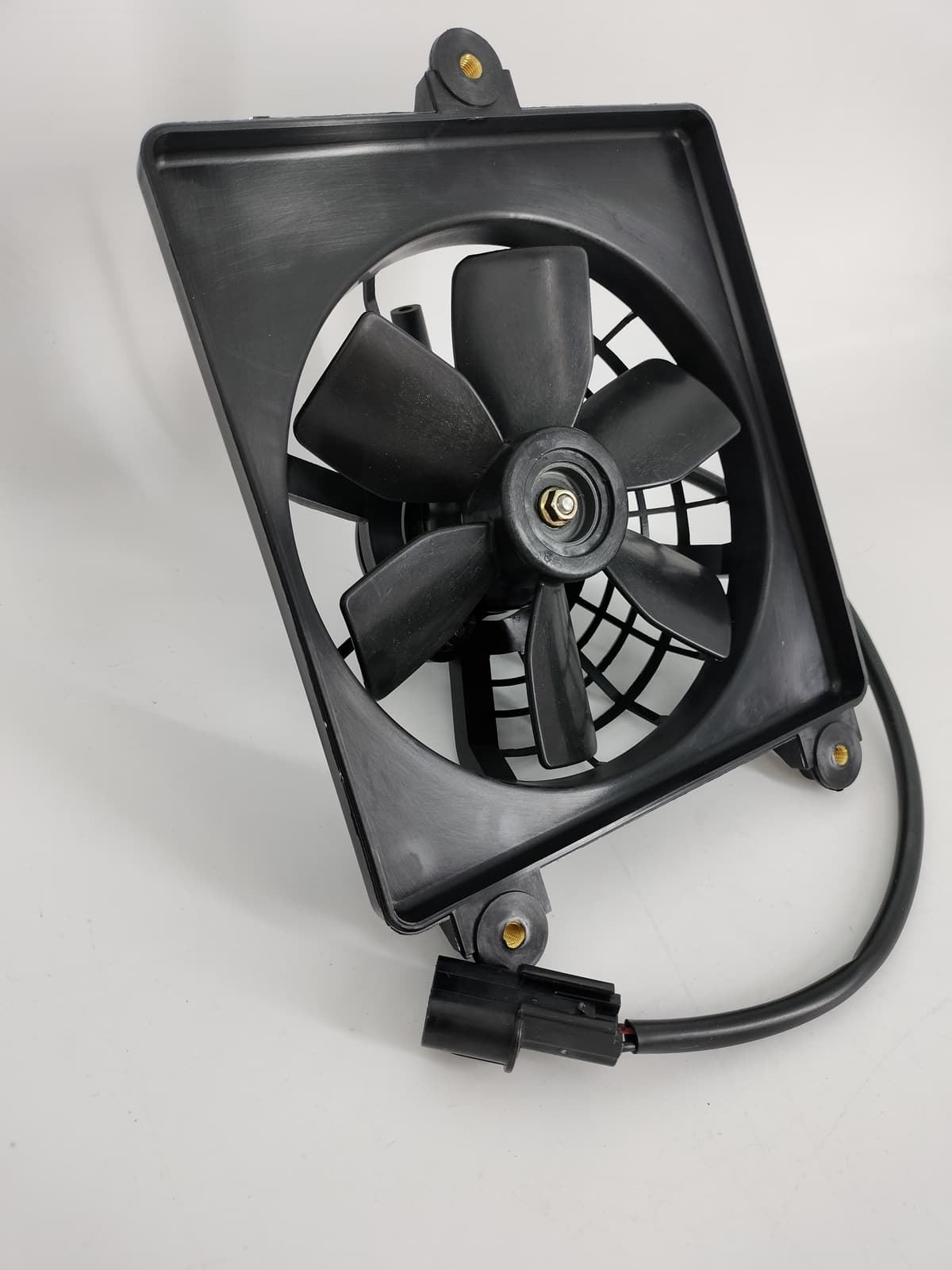 Electroventilador Hyosung GT 650, GV 650 y ST7 - Imagen 2