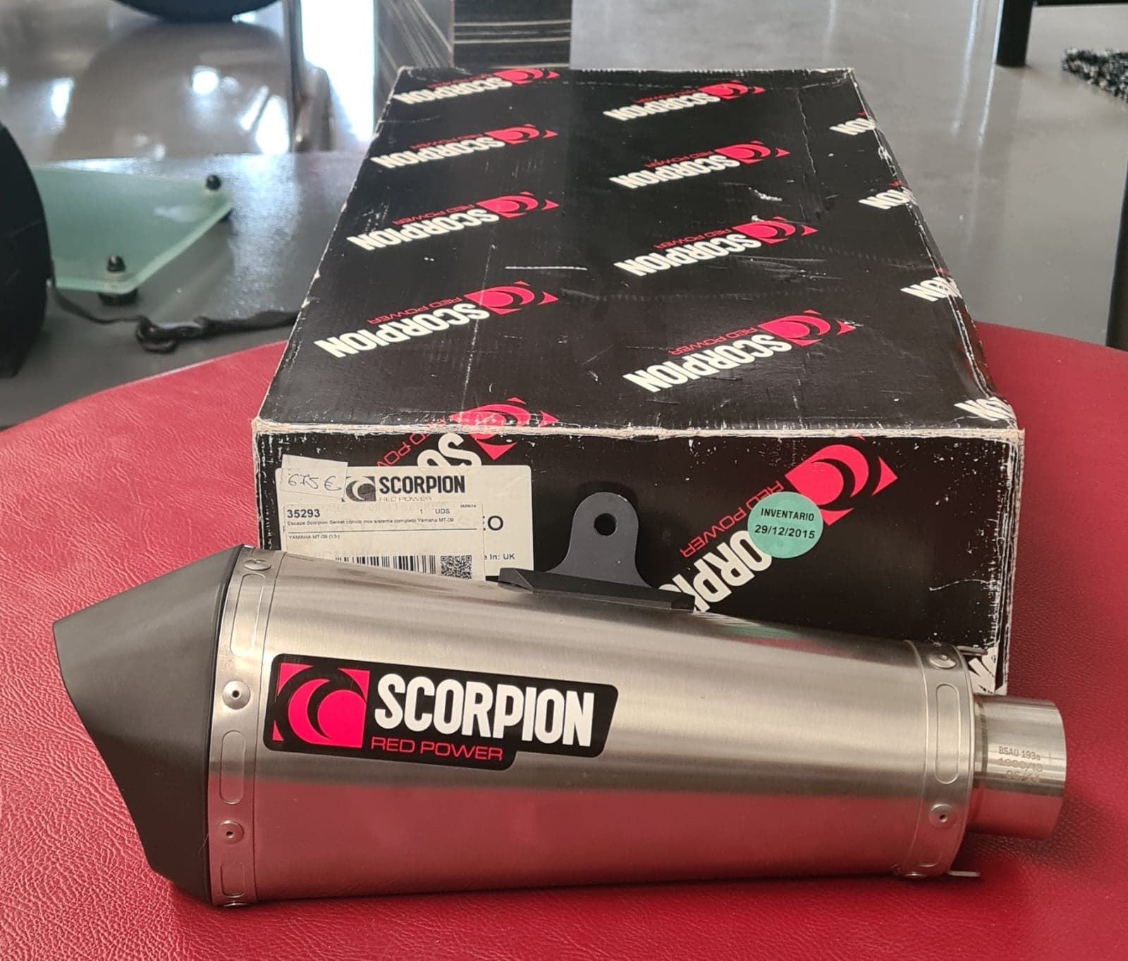 Silencioso Scorpion para Yamaha MT-09 - Imagen 1