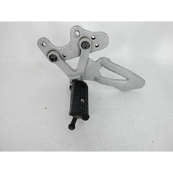 Soporte de estribera y estribera Hyosung GTR (OCASION) - Imagen 1